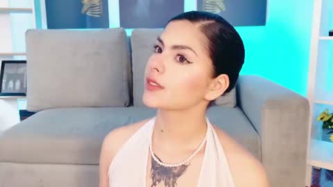 Lia Butterfly  online show from July 5, 2026, 12:12 pm
