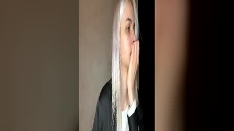 Snapshot of caliscott_ chatting on July 17, 2026, 9:05 am Cali online show from July 17, 2026, 9:05 am