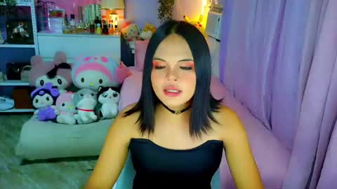 Snapshot of callme_mia chatting on June 18, 2026, 9:14 am Mia online show from June 18, 2026, 9:14 am