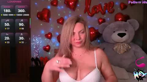 Snapshot of camille_game chatting on June 7, 2026, 9:40 pm Camille Game online show from June 7, 2026, 9:40 pm