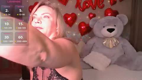 Snapshot of camille_game chatting on June 11, 2026, 12:54 am Camille Game online show from June 11, 2026, 12:54 am