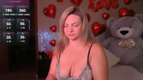 Snapshot of camille_game chatting on July 14, 2026, 9:36 am Camille Game online show from July 14, 2026, 9:36 am
