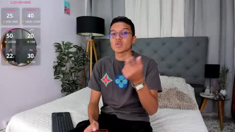 camilo_santoss online show from June 5, 2026, 12:11 pm