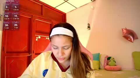 Candase online show from July 4, 2026, 3:13 am