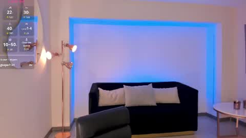  Candanse R  online show from July 7, 2026, 6:47 am