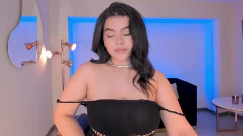  Candanse R  online show from July 7, 2026, 7:23 am