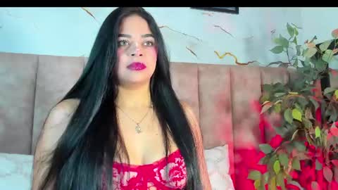 CANDICE WAYNE online show from July 25, 2026, 11:41 am