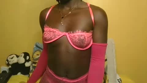 candy_hun online show from June 19, 2026, 9:51 pm