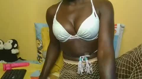 candy_hun online show from June 22, 2026, 10:56 am