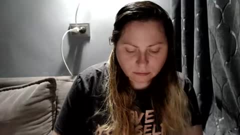 Laura online show from July 25, 2026, 9:34 pm