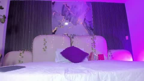 Candy online show from June 25, 2026, 5:12 am