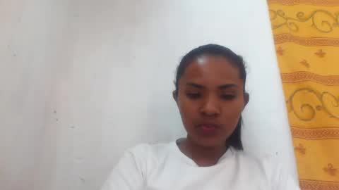 CandySourensx online show from May 28, 2026, 5:49 am