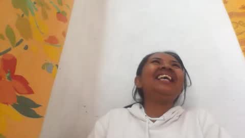 CandySourensx online show from June 3, 2026, 5:32 am