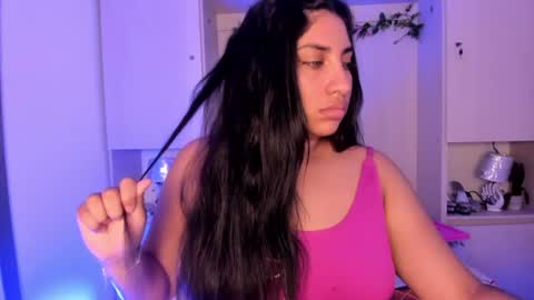 GABRIELA LOPEZ online show from July 22, 2026, 9:39 pm