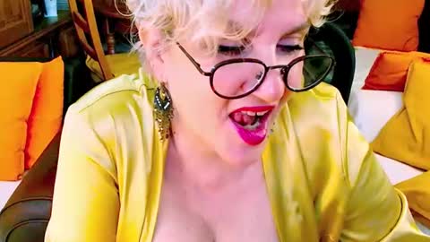 Carmen online show from June 15, 2026, 8:16 am