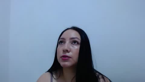 carolina_zabala_19 online show from July 5, 2026, 4:36 pm