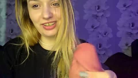 Snapshot of cassandratate chatting on May 22, 2026, 10:21 am Casey Chris online show from May 22, 2026, 10:21 am
