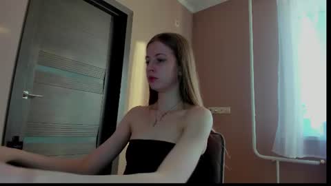 cassie0301 online show from July 15, 2026, 3:17 pm