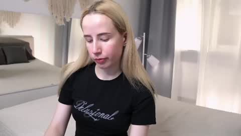 Cassie online show from July 24, 2026, 9:13 pm