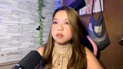 Adeline online show from July 8, 2026, 3:16 pm