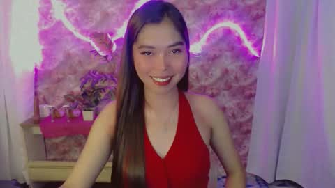 Snapshot of catherine_365 chatting on May 4, 2026, 7:21 pm catherine_365 online show from May 4, 2026, 7:21 pm