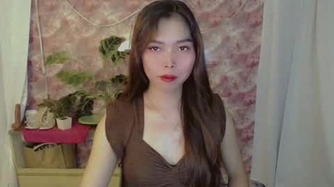 Snapshot of catherine_365 chatting on May 25, 2026, 2:50 am catherine_365 online show from May 25, 2026, 2:50 am