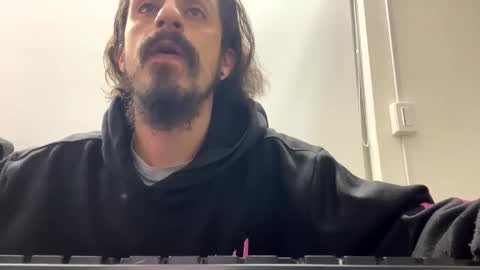 Snapshot of cayu_frensh94 chatting on December 9, 2024, 1:07 am cayu_frensh94 online show from December 9, 2024, 1:07 am