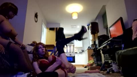 Snapshot of cdleigh1984 chatting on April 28, 2026, 1:26 am Cdleigh1984 online show from April 28, 2026, 1:26 am
