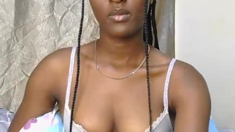 cee_queen online show from June 13, 2026, 12:36 pm