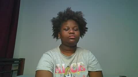 ceepretty25 online show from June 18, 2026, 12:11 am