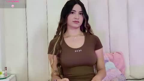 celestte_vanegas online show from July 9, 2026, 5:39 pm