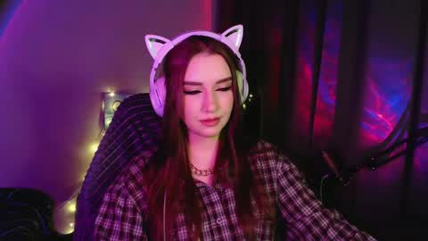 celia_sensual_ online show from May 9, 2026, 6:57 pm
