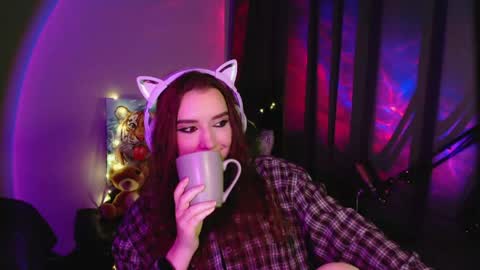celia_sensual_ online show from May 31, 2026, 8:43 pm