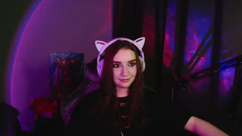 celia_sensual_ online show from June 15, 2026, 8:33 pm