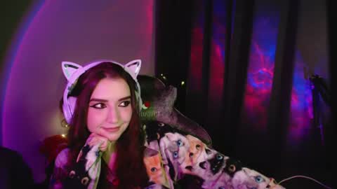 celia_sensual_ online show from June 23, 2026, 7:56 pm
