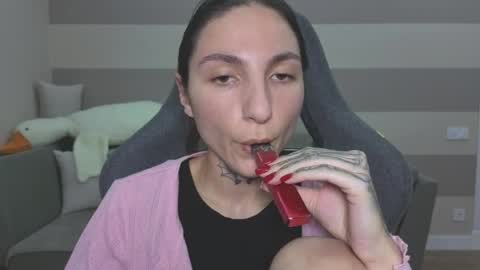 Kate online show from July 6, 2026, 3:03 pm