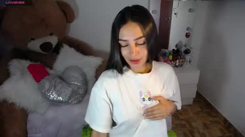 Isabella online show from July 22, 2026, 12:08 pm