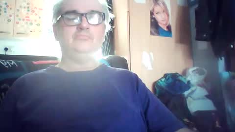 Snapshot of chatubatelee555 chatting on July 17, 2026, 12:23 pm lee online show from July 17, 2026, 12:23 pm