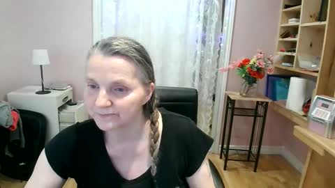 chealsiek online show from May 16, 2026, 12:07 am