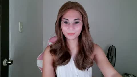 chelly4u69 online show from July 4, 2026, 12:06 am
