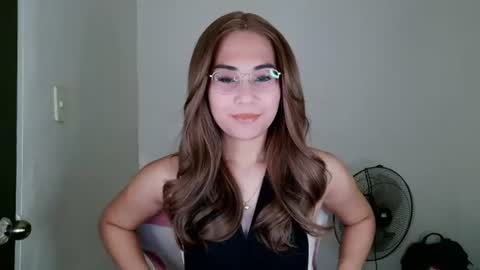 chelly4u69 online show from July 20, 2026, 10:01 pm
