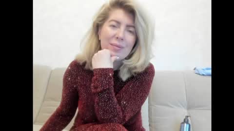 Snapshot of chicafortuna chatting on May 15, 2026, 2:40 am NBFG online show from May 15, 2026, 2:40 am