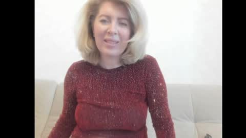 Snapshot of chicafortuna chatting on June 3, 2026, 3:42 am NBFG online show from June 3, 2026, 3:42 am