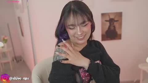 Chloe  online show from June 29, 2026, 6:52 am