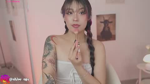 Chloe  online show from July 7, 2026, 5:54 am