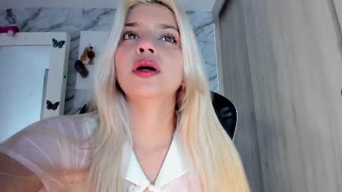 Chloe Miller  online show from June 21, 2026, 3:31 am
