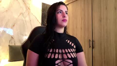 chloe online show from July 31, 2026, 10:14 am