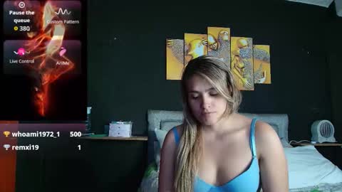 Snapshot of chris_sharon2023 chatting on December 15, 2025, 9:41 pm Yarixa online show from December 15, 2025, 9:41 pm