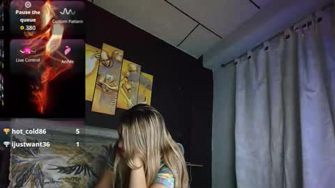 Snapshot of chris_sharon2023 chatting on February 25, 2026, 1:48 am Yarixa online show from February 25, 2026, 1:48 am
