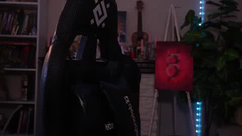chriss_foxx online show from July 23, 2026, 3:54 pm